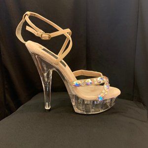 Large Swarovski crystals that cross over the top